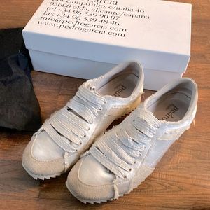 Pedro Garcia Cristina in Pearl Satin